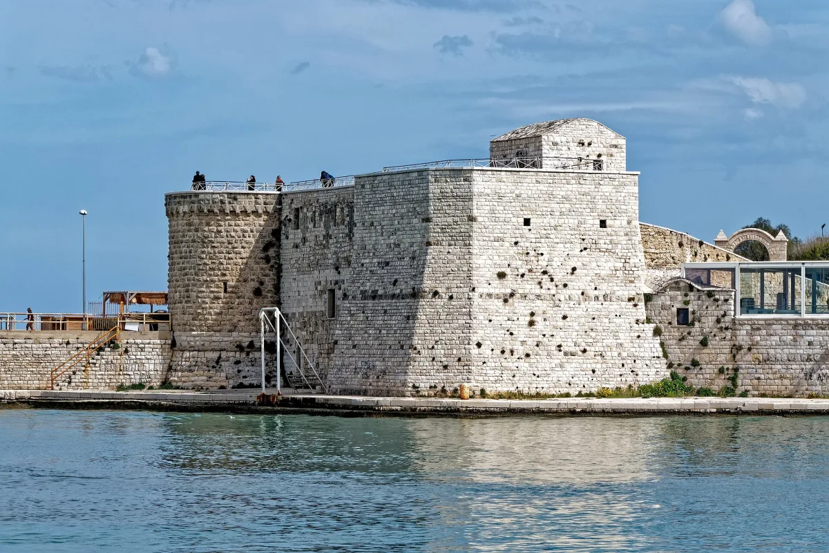 Un Itinerario di 7 Giorni a Trani e Dintorni: Scopri la Bellezza della Puglia