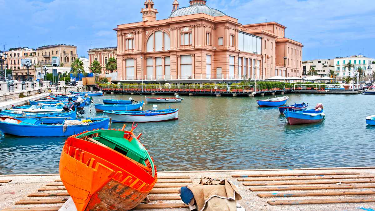 Feste ed Eventi a Bari: Un Viaggio tra Tradizioni e Cultura