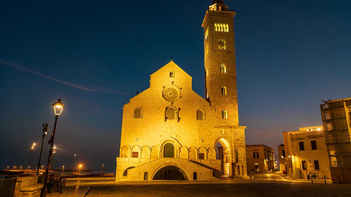 Guida Completa su Come Arrivare a Trani