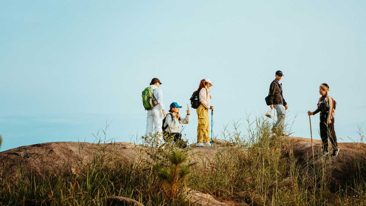 I migliori trekking vicino a Trani: avventure tra mare e natura