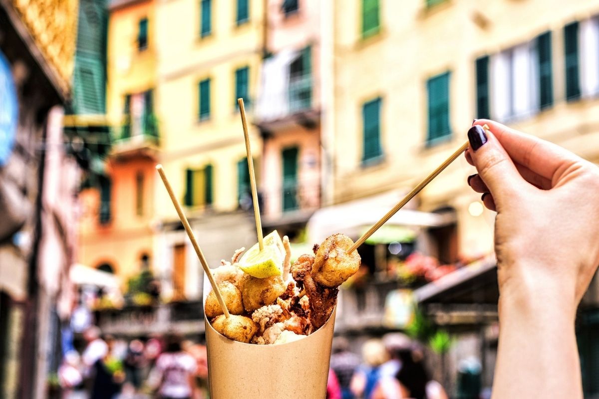 Street food a Vieste con specialità locali