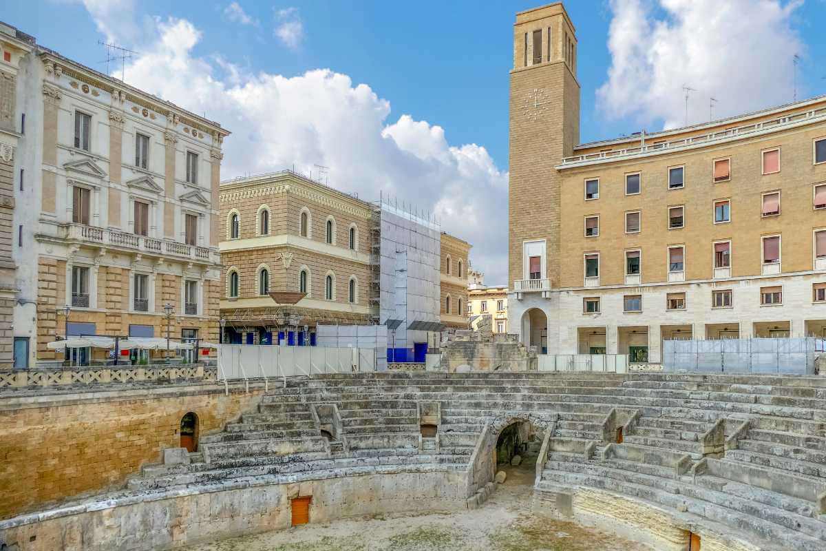 Panorama di Lecce con i suoi monumenti barocchi e il centro storico